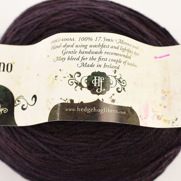 Hedgehog Fibres Sporty Merino Yarn Hand-Dyed 17.5 Micron Wool Graphite - Picture 3 of 3